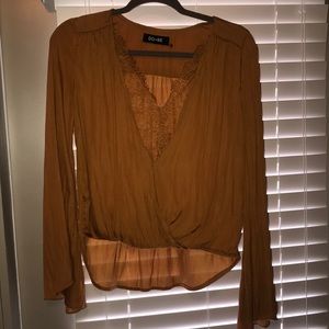 Long sleeve lacy shirt